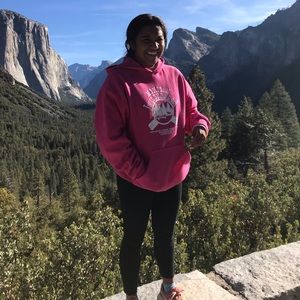 Meet your Posher, Sessy